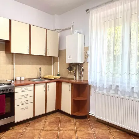 Apartment Traveler's Retreat